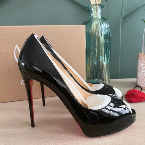 Christian Louboutin Very Prive Patent Black 40.5 - Picture 3 of 11